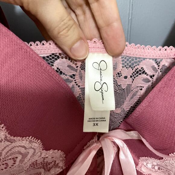 Jessica Simpson Pink Floral Lace Mesh Sheer Lined Wired Camisole 3X - Picture 2 of 6